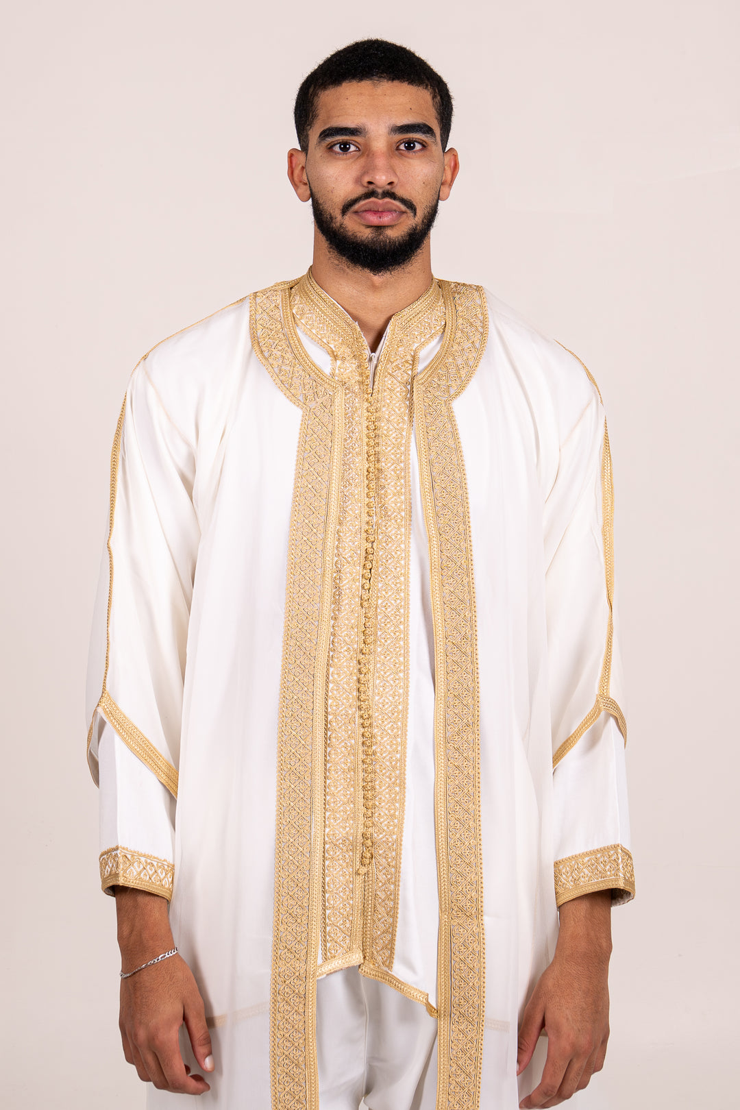 White and gold jabador