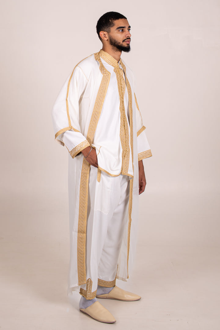 White and gold jabador