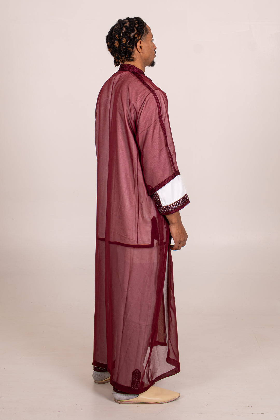 Burgundy Jabador